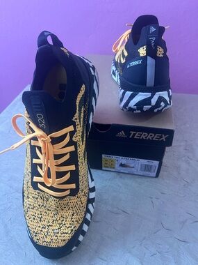 Adidas Terrex Two Ultra Parley Trail Running Shoes Mens 10 Continental Sole